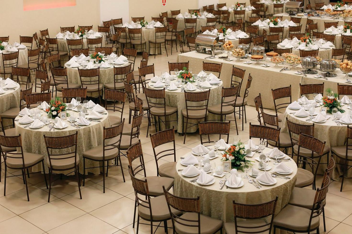 Banquet Tables